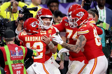 Super Bowl live updates: Kansas City Chiefs beat San Francisco .